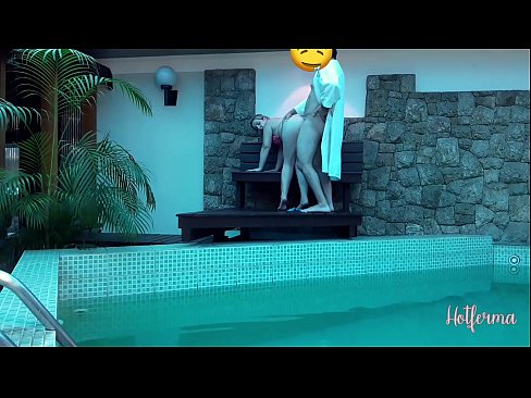 ❤️ Bosas pakviečia tarnaitę į baseiną, bet negalėjo atsispirti karštam Seks video prie lt.sexygirlspics.ru ☑